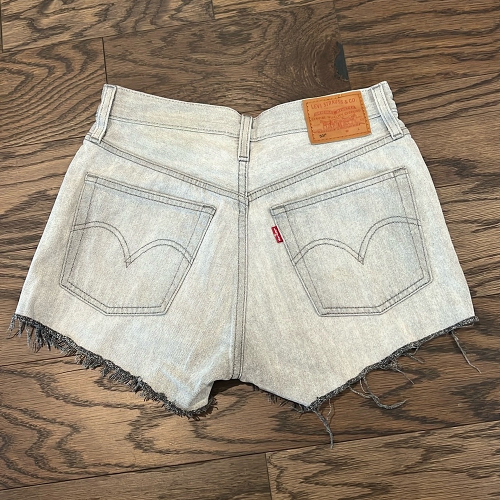 Levi’s 501 shorts
